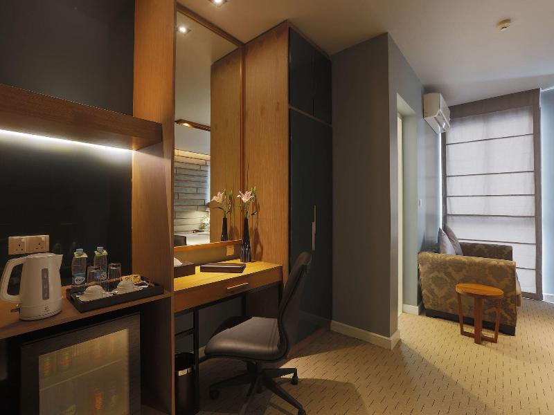 The Link Yangon Boutique Hotel image