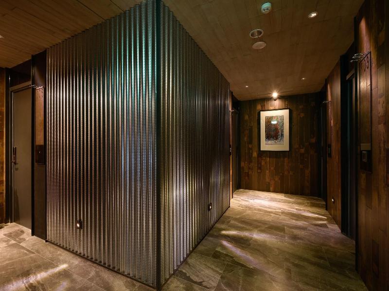 3 Door Hotel image