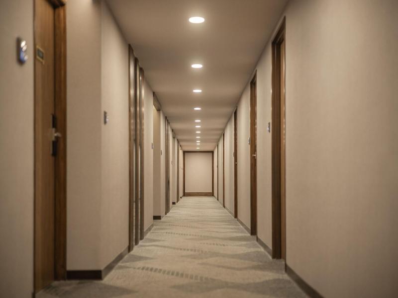 Kindness Hotel Tainan Chihkan Tower image