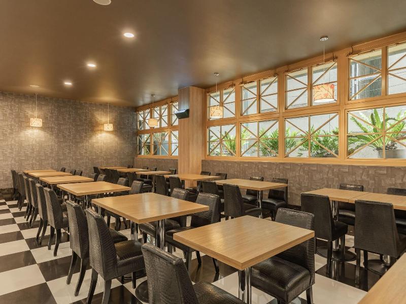 Kindness Hotel Tainan Chihkan Tower image