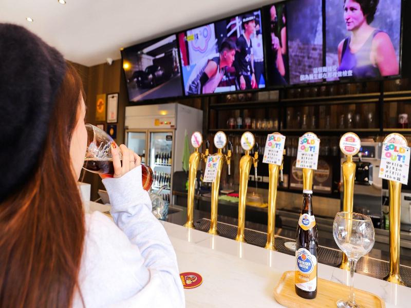 BeerHotel image