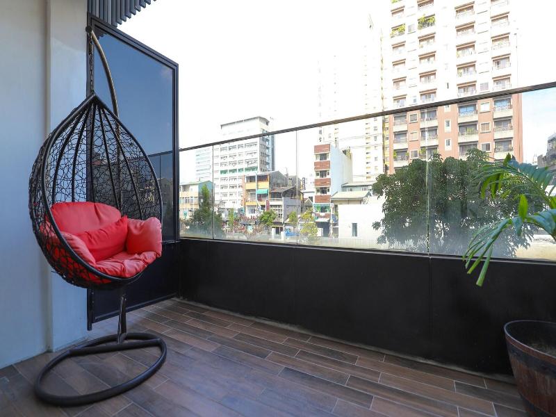 BeerHotel image