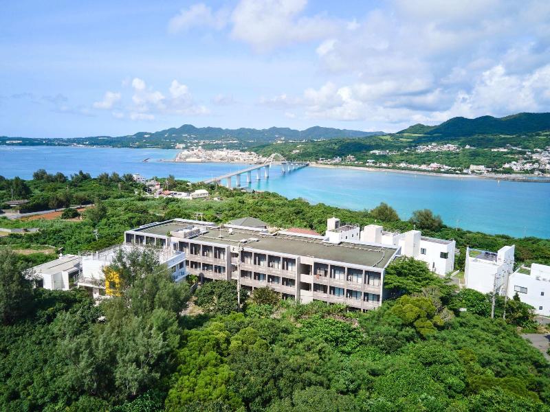 E-horizon Resort Condominium Sesoko image