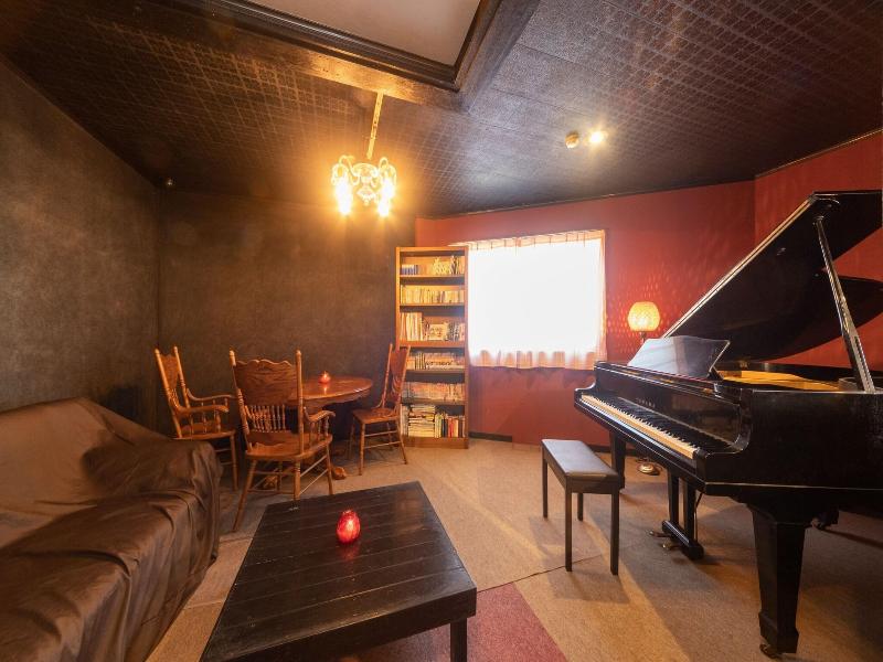 Kagura White Horse Inn image