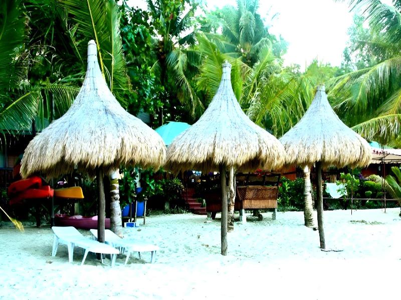 Tamaraw Beach Resort image