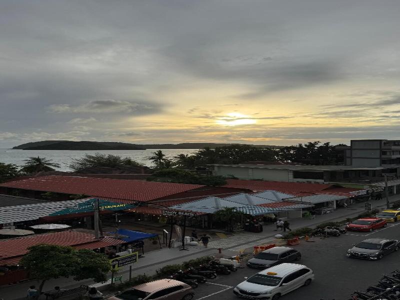 Royal Agate Beach Resort