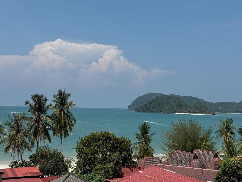 Royal Agate Beach Resort