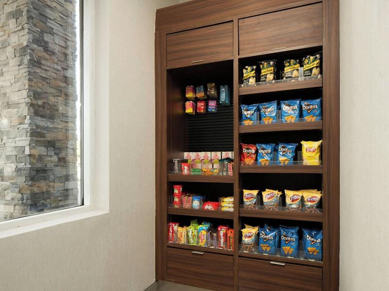 Fairfield Inn Suites Newark Liberty International image