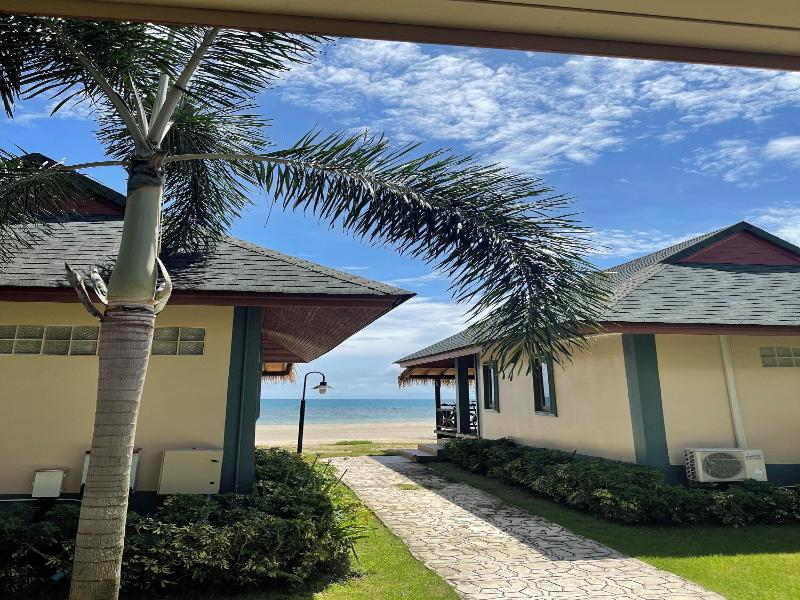 Kai Bae Beach Resort Koh Chang image