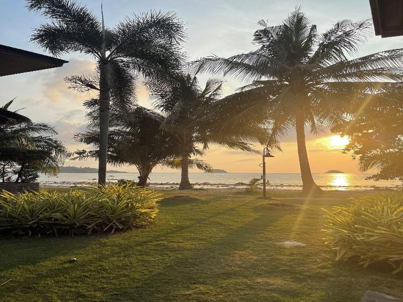 Kai Bae Beach Resort Koh Chang image