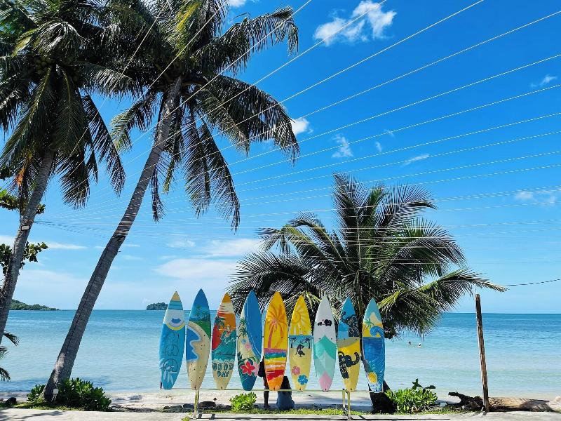 Kai Bae Beach Resort Koh Chang image