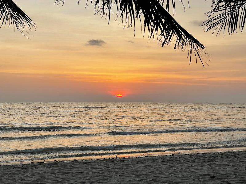 Kai Bae Beach Resort Koh Chang image
