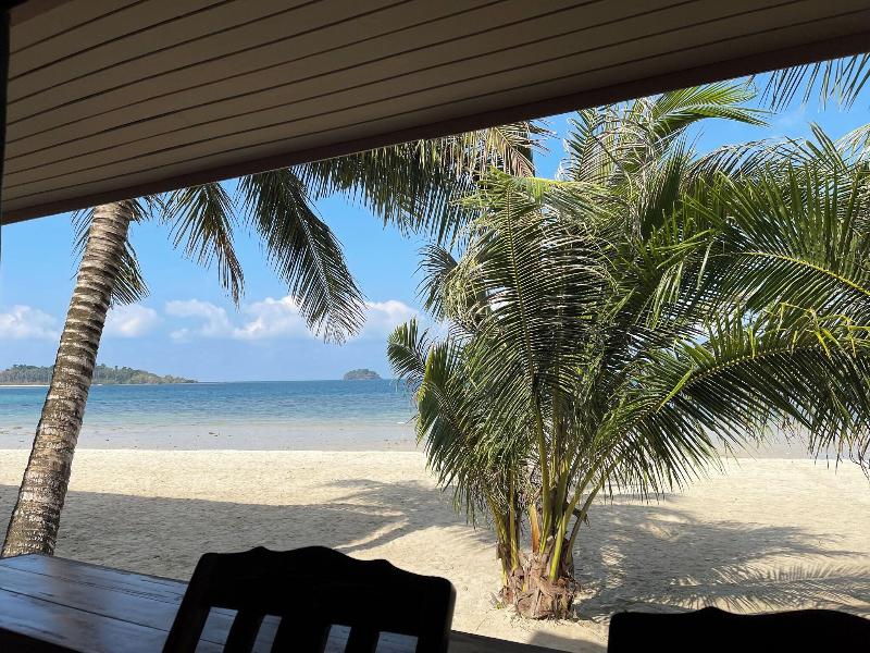Kai Bae Beach Resort Koh Chang image