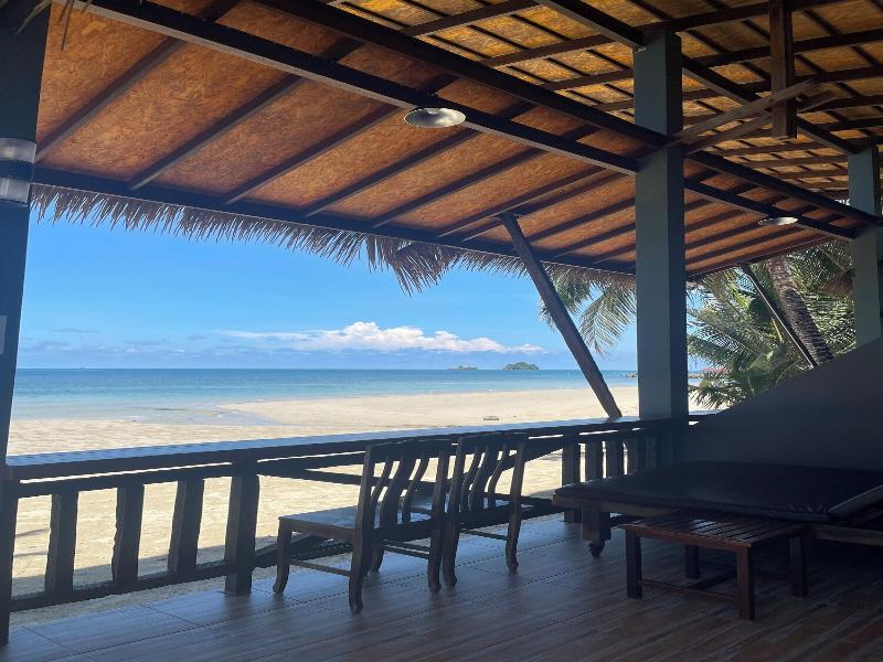 Kai Bae Beach Resort Koh Chang image