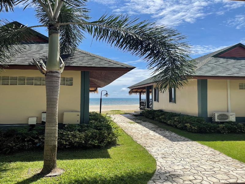 Kai Bae Beach Resort Koh Chang image