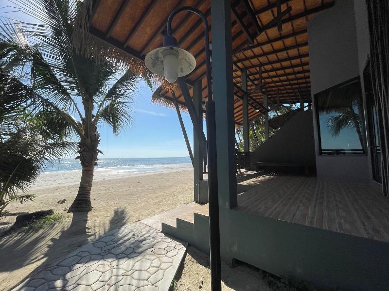 Kai Bae Beach Resort Koh Chang image
