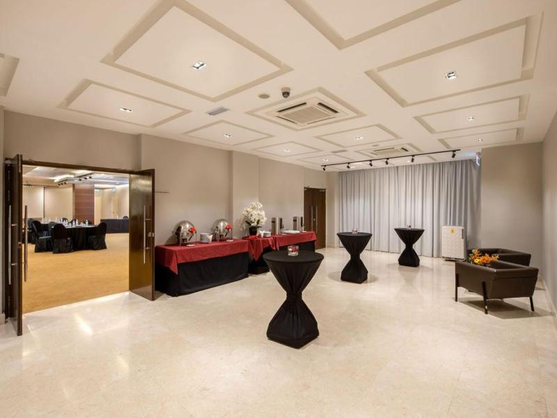 Rocana Hotel image