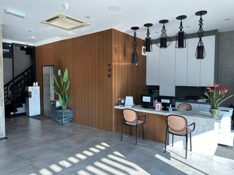 Greenlast Hotel image