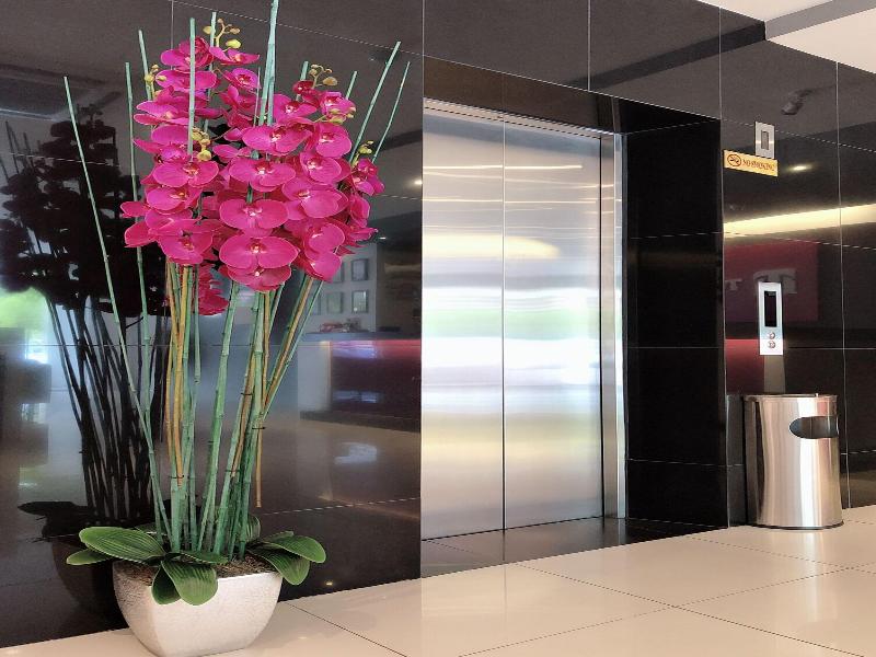 Tumike Hotel image