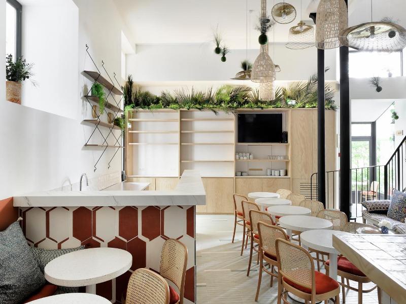 Caulaincourt Square Boutique Hostel image