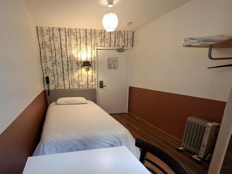 Caulaincourt Square Boutique Hostel image