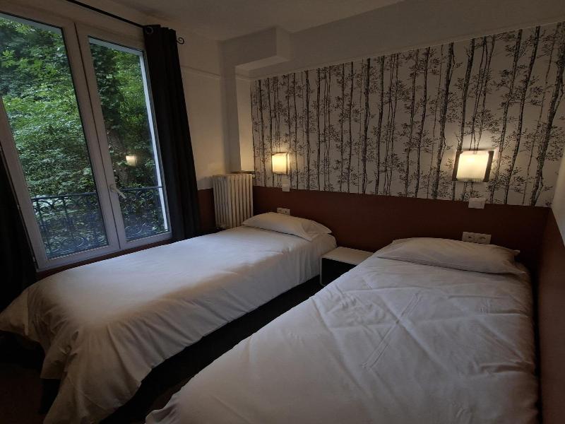 Caulaincourt Square Boutique Hostel image