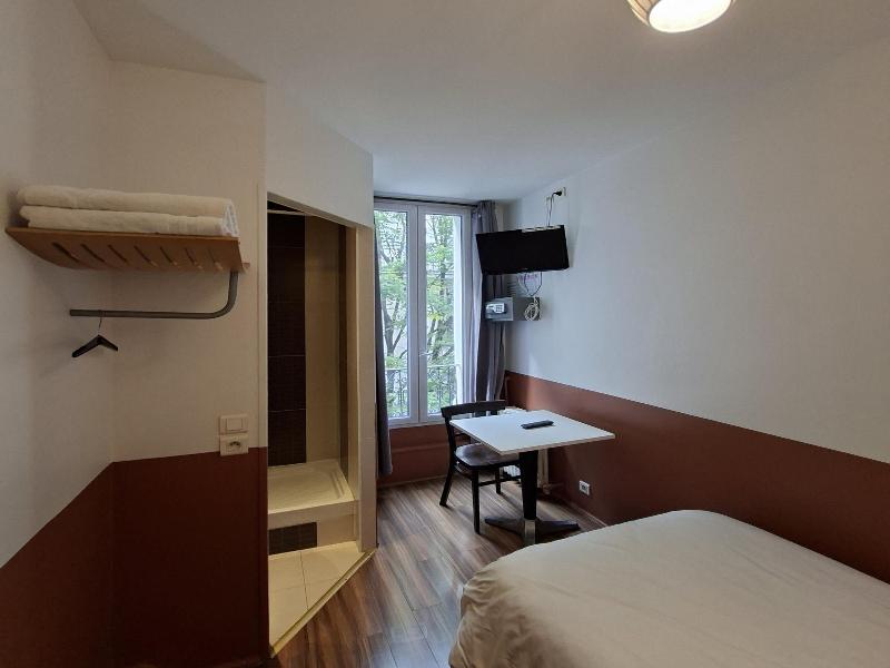 Caulaincourt Square Boutique Hostel image