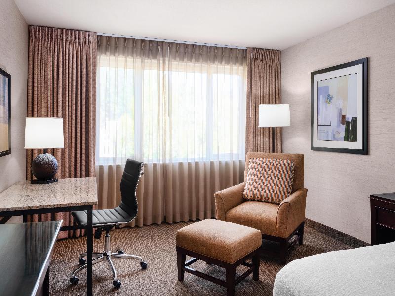 Eastgate Hotel, Bw Signature Collection image