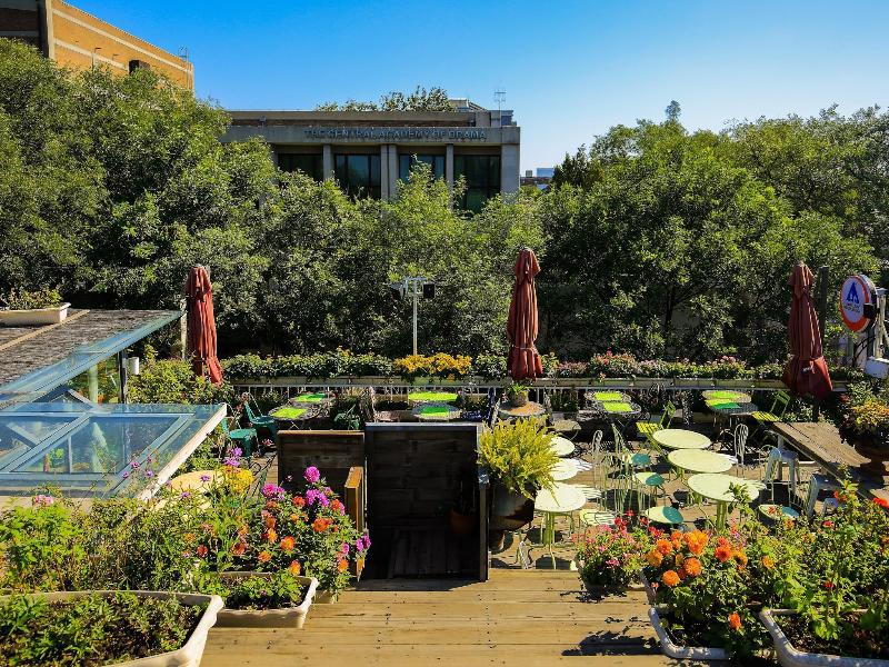 Peking International Youth Hostel image