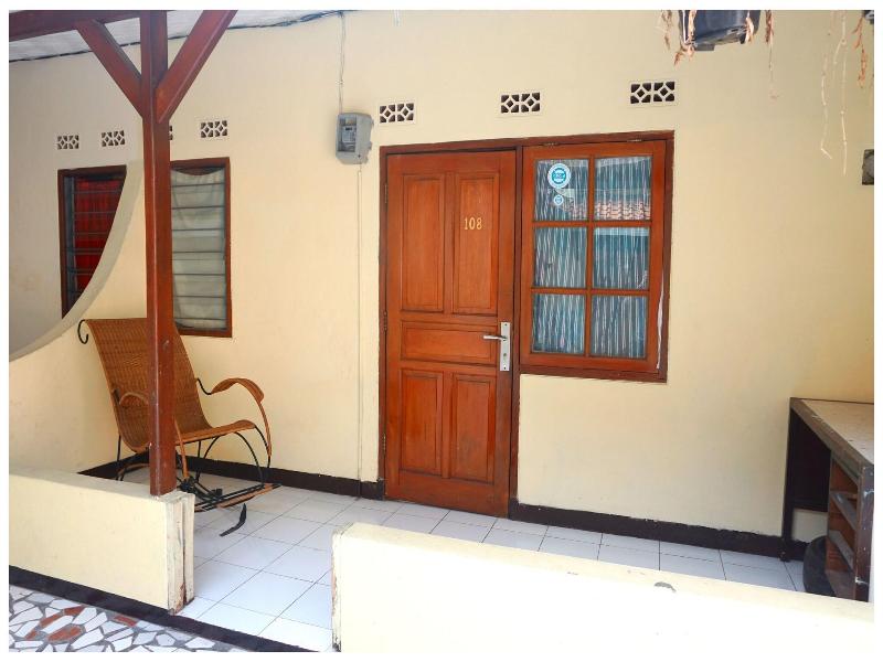Budi House Food Station
