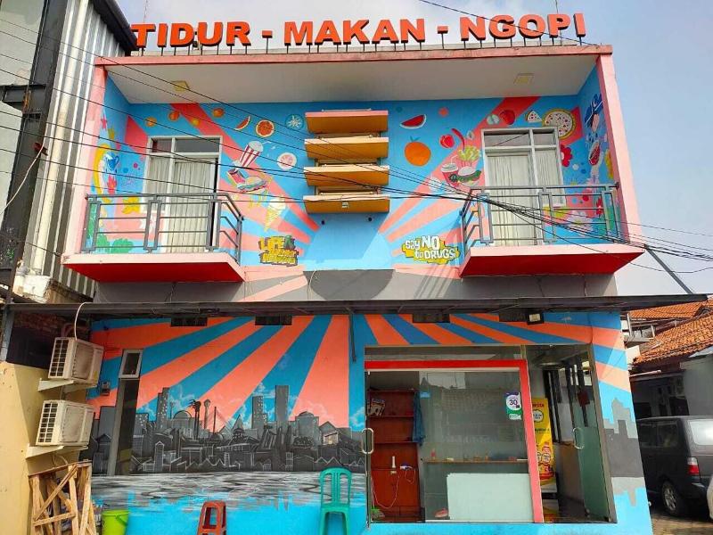 Budi House Food Station