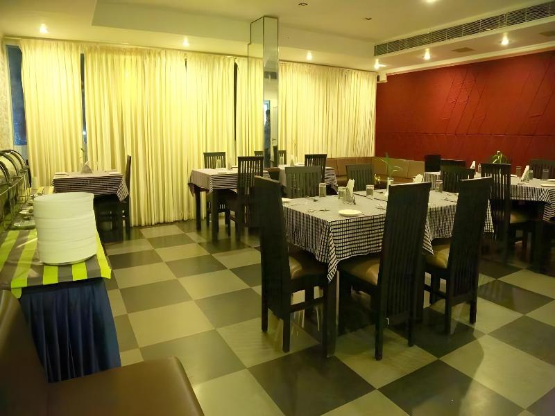 Aquaria The Boutique Resort image