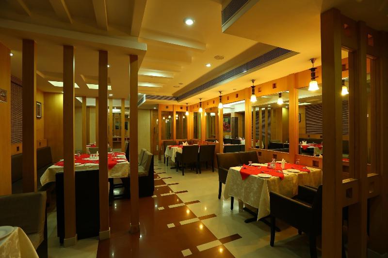 Pattom Royal Hotel image
