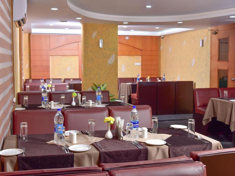 Pattom Royal Hotel image