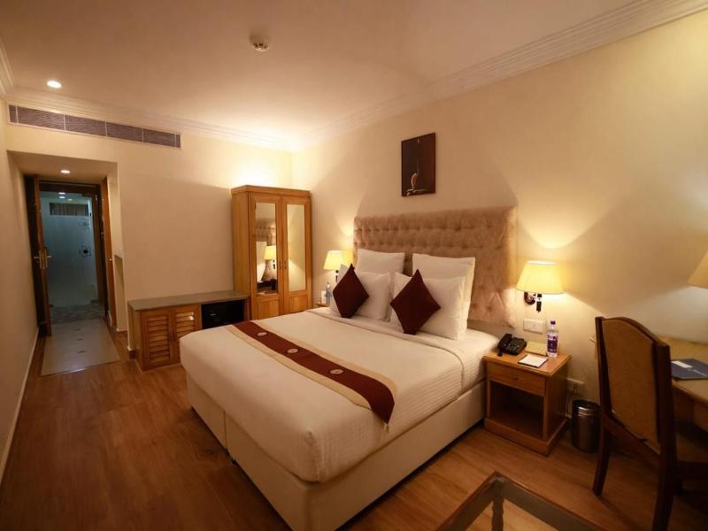 Saj Lucia Hotel image