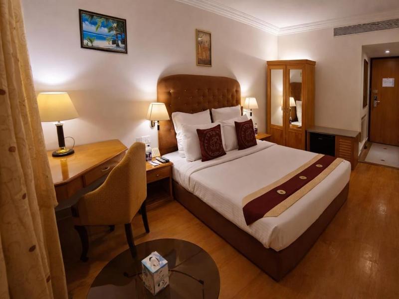 Saj Lucia Hotel image