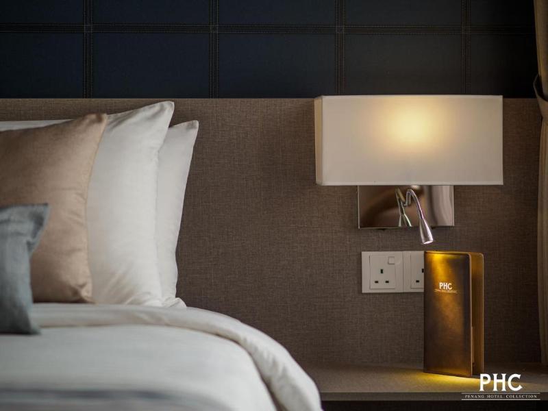 Bahari Parade Hotel By PHC image