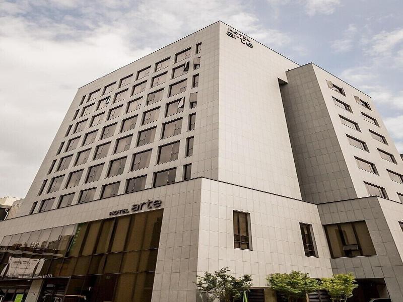 Hotel Arte image