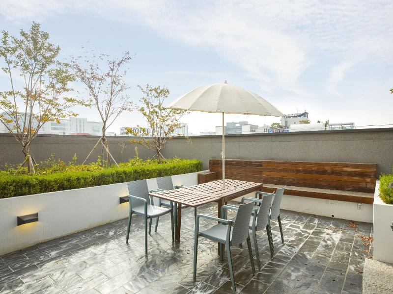 Hotel Arte image