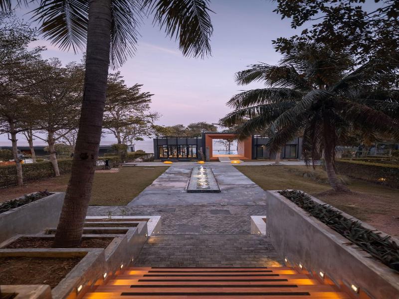 Sunshine Paradise Resort image