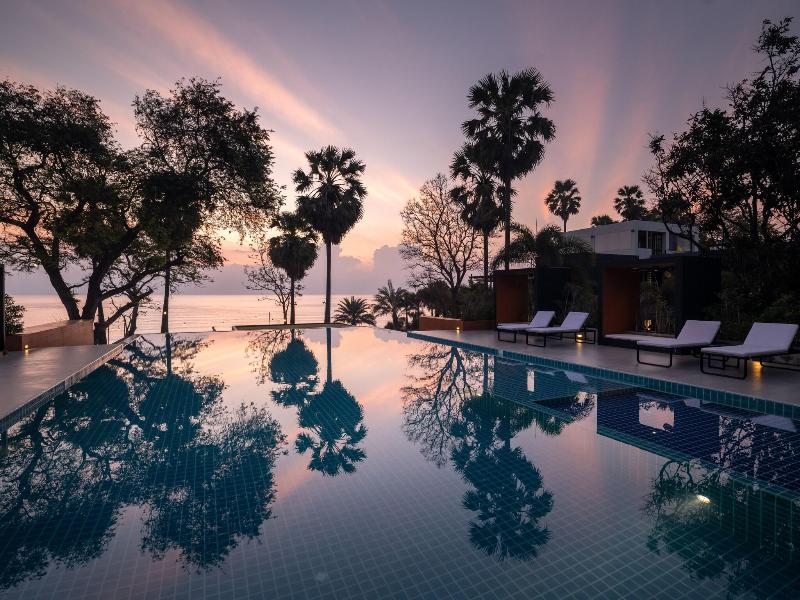 Sunshine Paradise Resort image