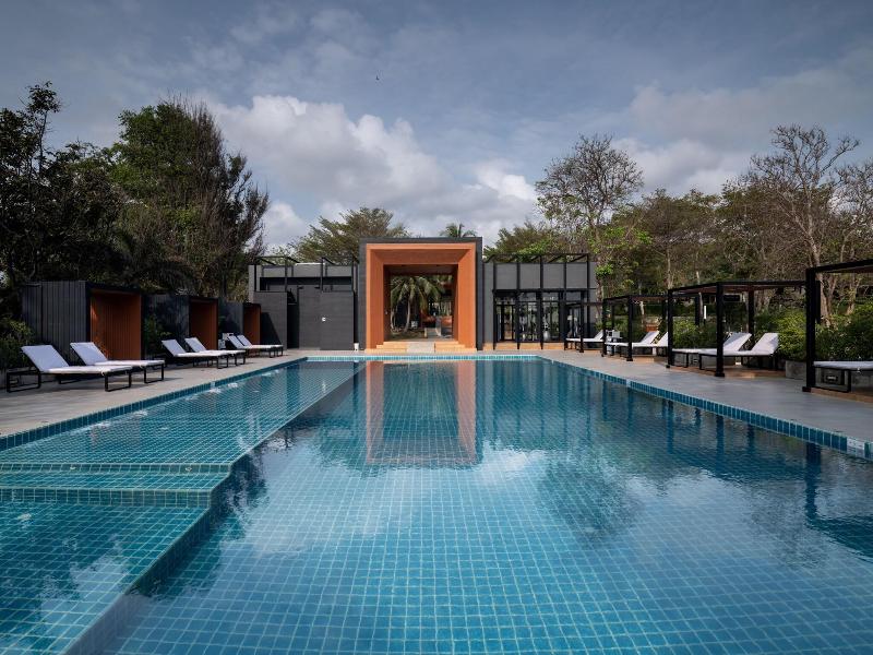 Sunshine Paradise Resort image