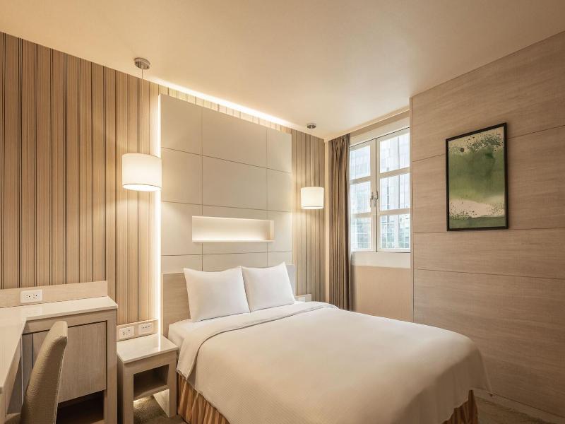 Kindness Hotel- Zhong Shan Bade image