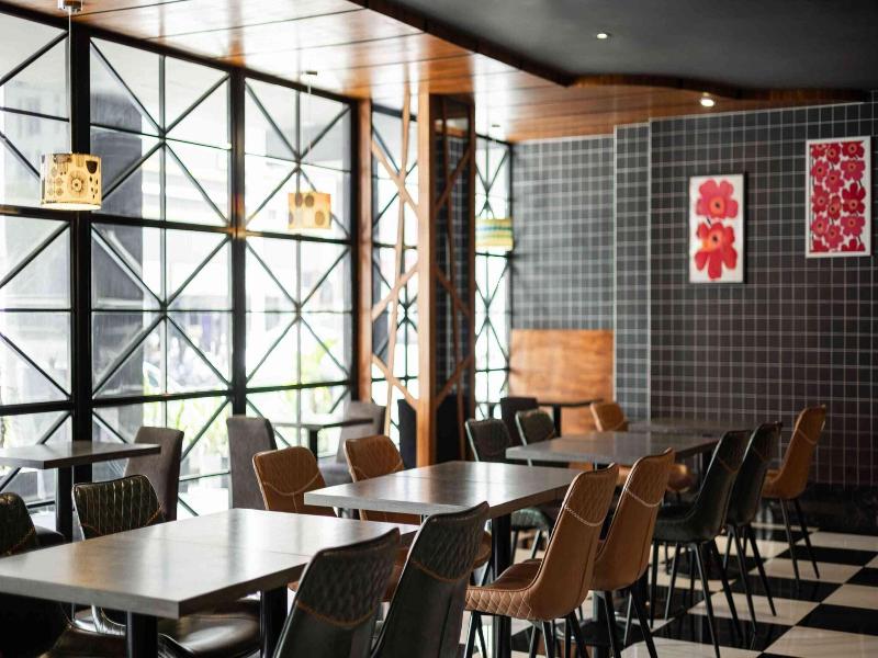 Kindness Hotel- Zhong Shan Bade image