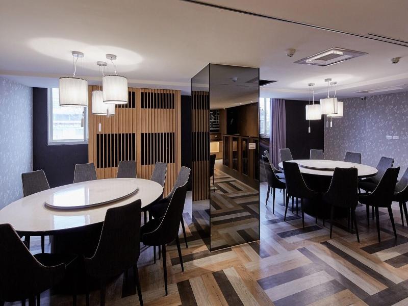 Una Baby Hotel image