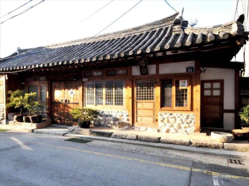 Gallery Jin Hanok Guesthouse image