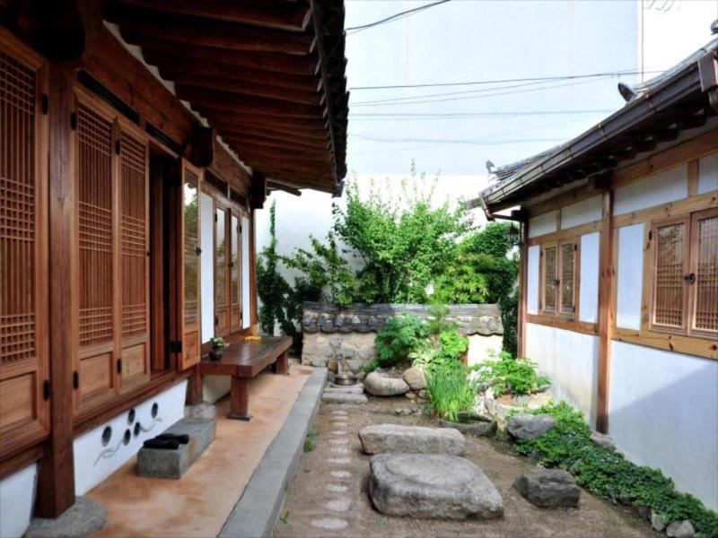 Gallery Jin Hanok Guesthouse image