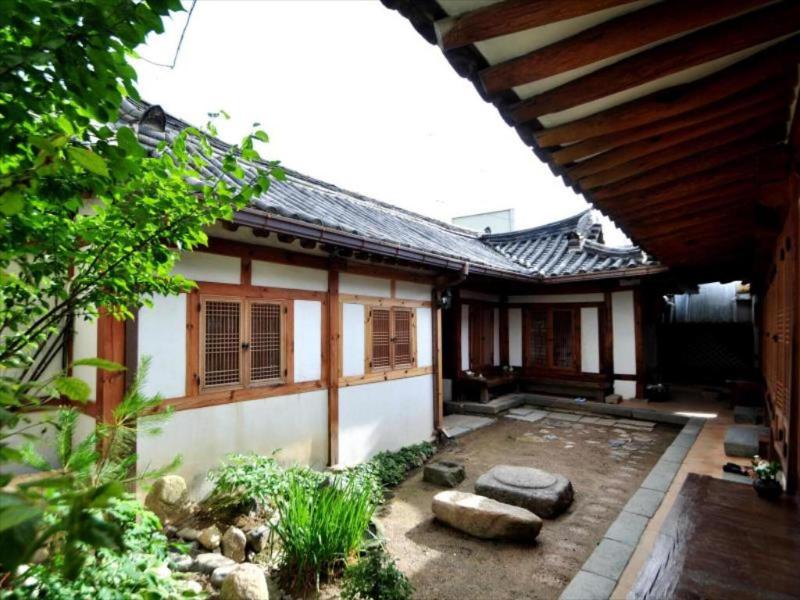 Gallery Jin Hanok Guesthouse image