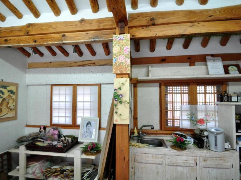 Gallery Jin Hanok Guesthouse image
