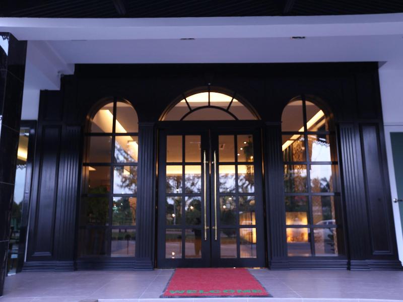 7 Heaven Boutique Hotel image